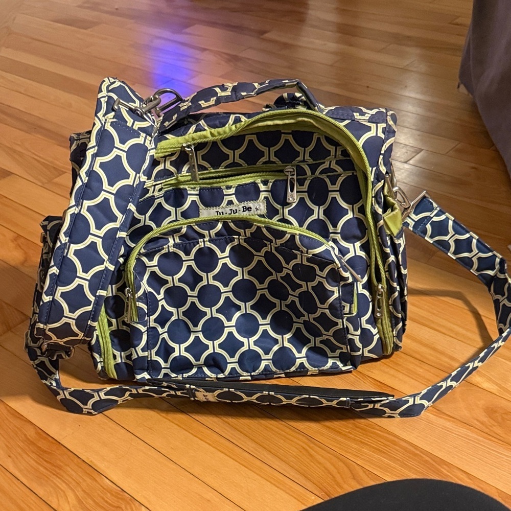 Ju-Ju-Be Navy and Lime Baby Bag